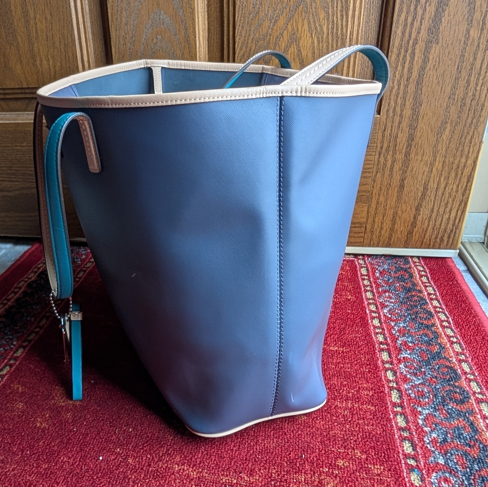 Coach Park Metro Large Leather Tote Bag - Picture 4 of 15